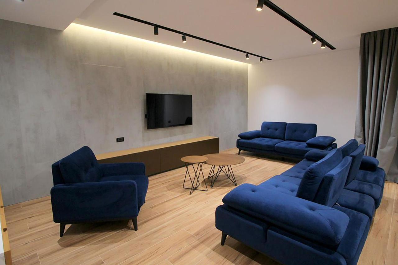 "The View" Luxury Apartments Sarandë エクステリア 写真