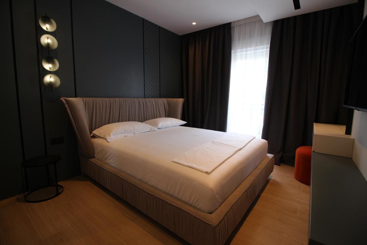 "The View" Luxury Apartments Sarandë エクステリア 写真