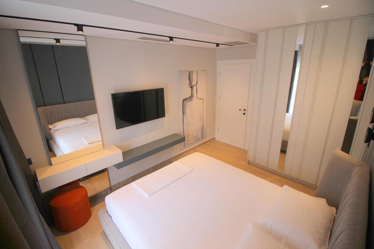 "The View" Luxury Apartments Sarandë エクステリア 写真