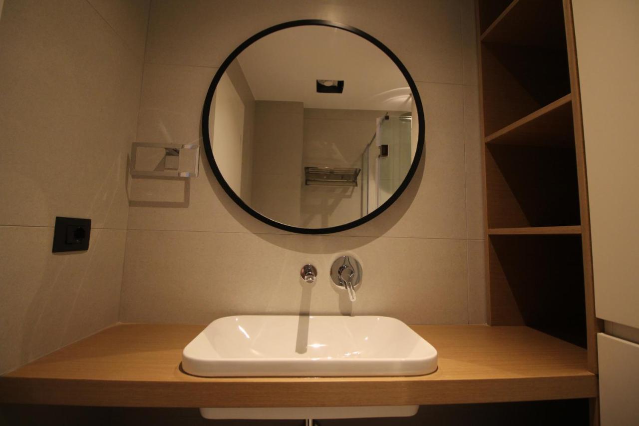"The View" Luxury Apartments Sarandë エクステリア 写真