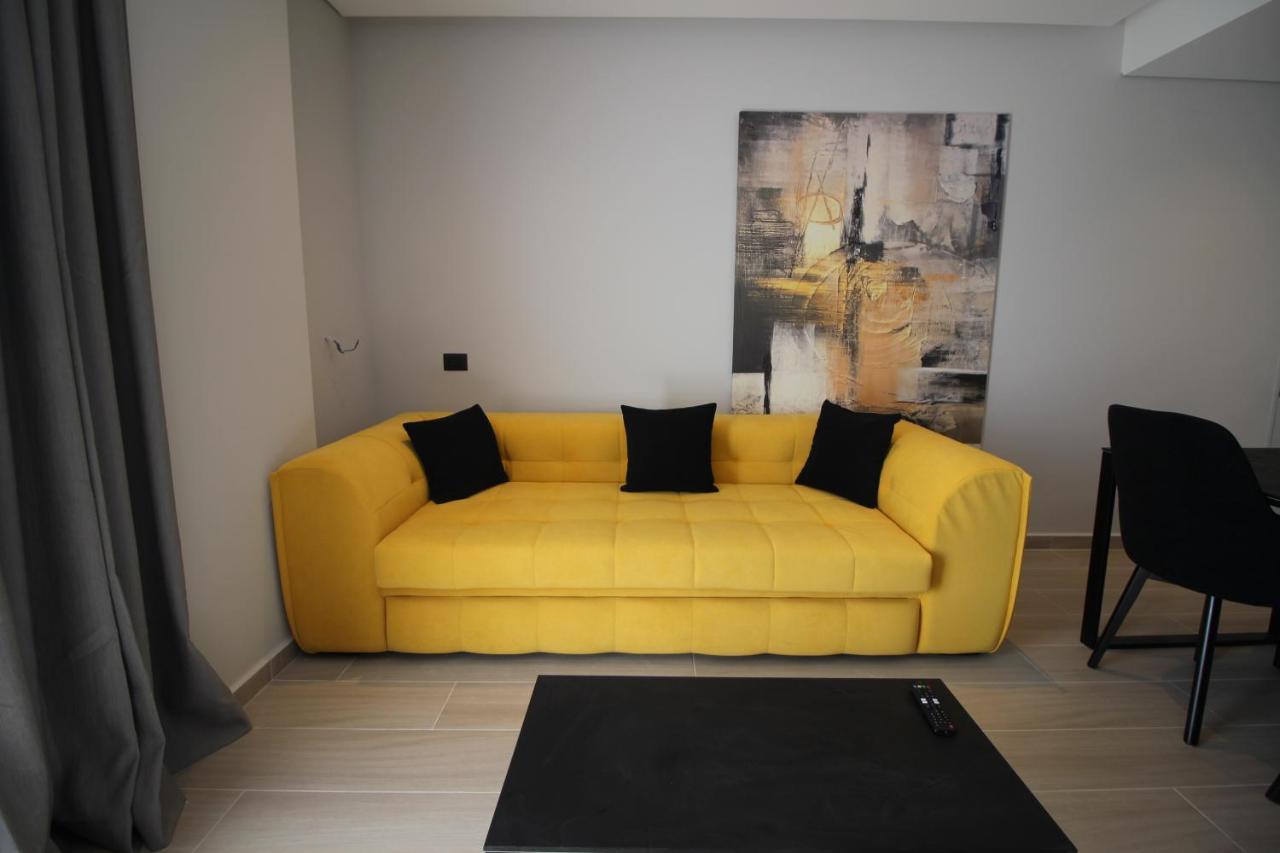 "The View" Luxury Apartments Sarandë エクステリア 写真